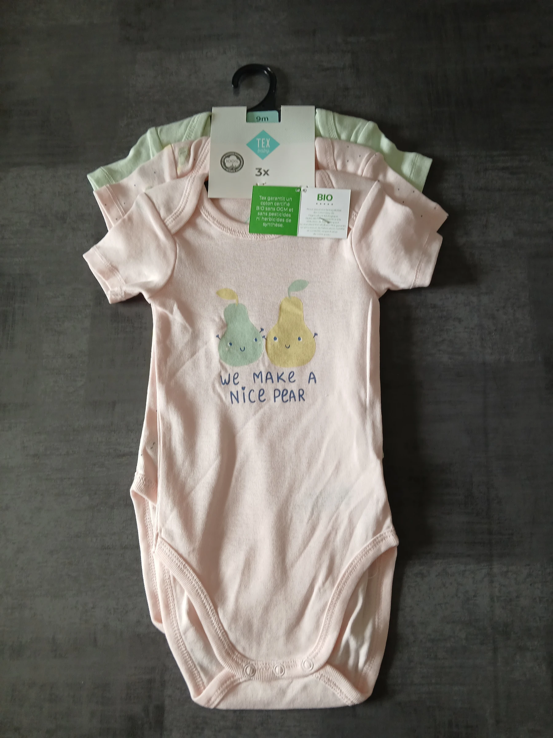 lot 3 bodies manches courtes fille tex baby 71 cm 9 mois